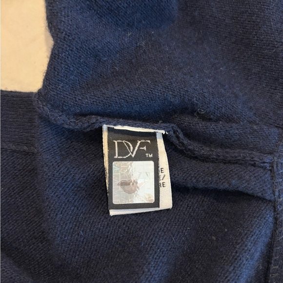 DVF Diane von Furstenberg Nevaeh Sleeveless Boxy Wool-Cashmere Sweater Navy M/L - Picture 6 of 9